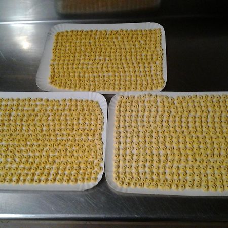 Albergo Ristorante Guerri Pievepelago Eksteriør billede
